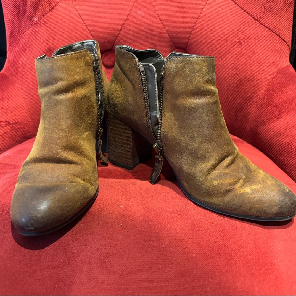 Franco Sarto Women's Brown Ankle Boots Size 6.5